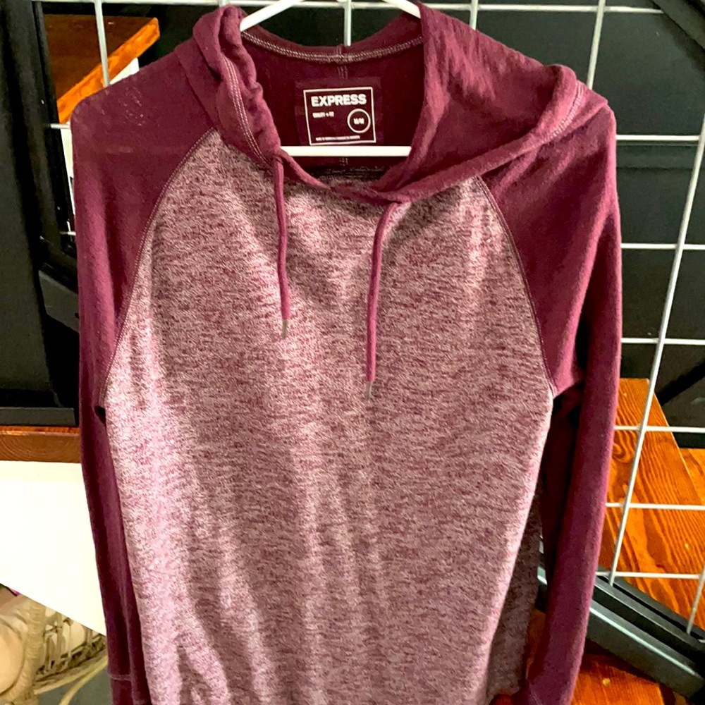 Men’s Express sweatshirt
